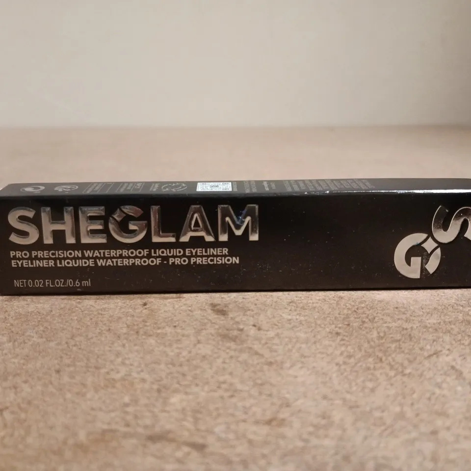 SHEGLAM PRO PRECISION WATERPROOF LIQUID EYELINER