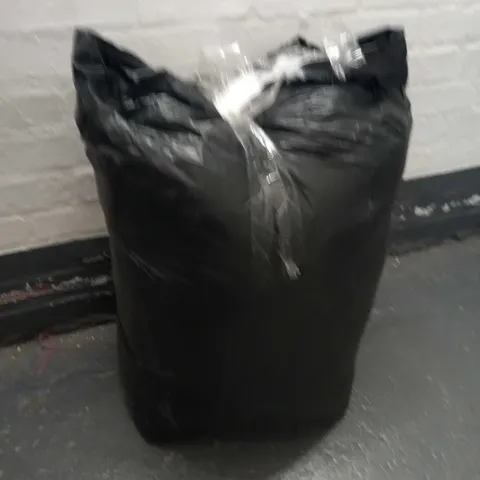 LARGE BAG OF TOY AND PILLOW FILLING - MEASURES APPROXIMATELY 70X50X40CM