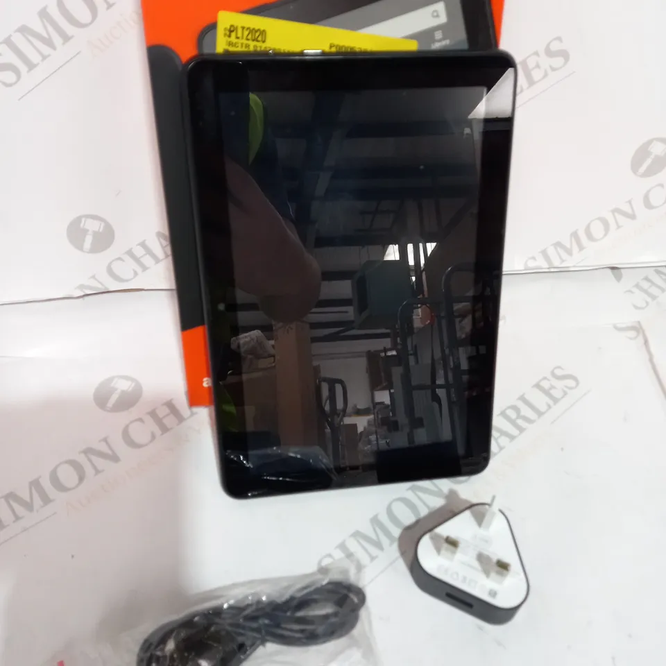 AMAZON FIRE HD 8 TABLET