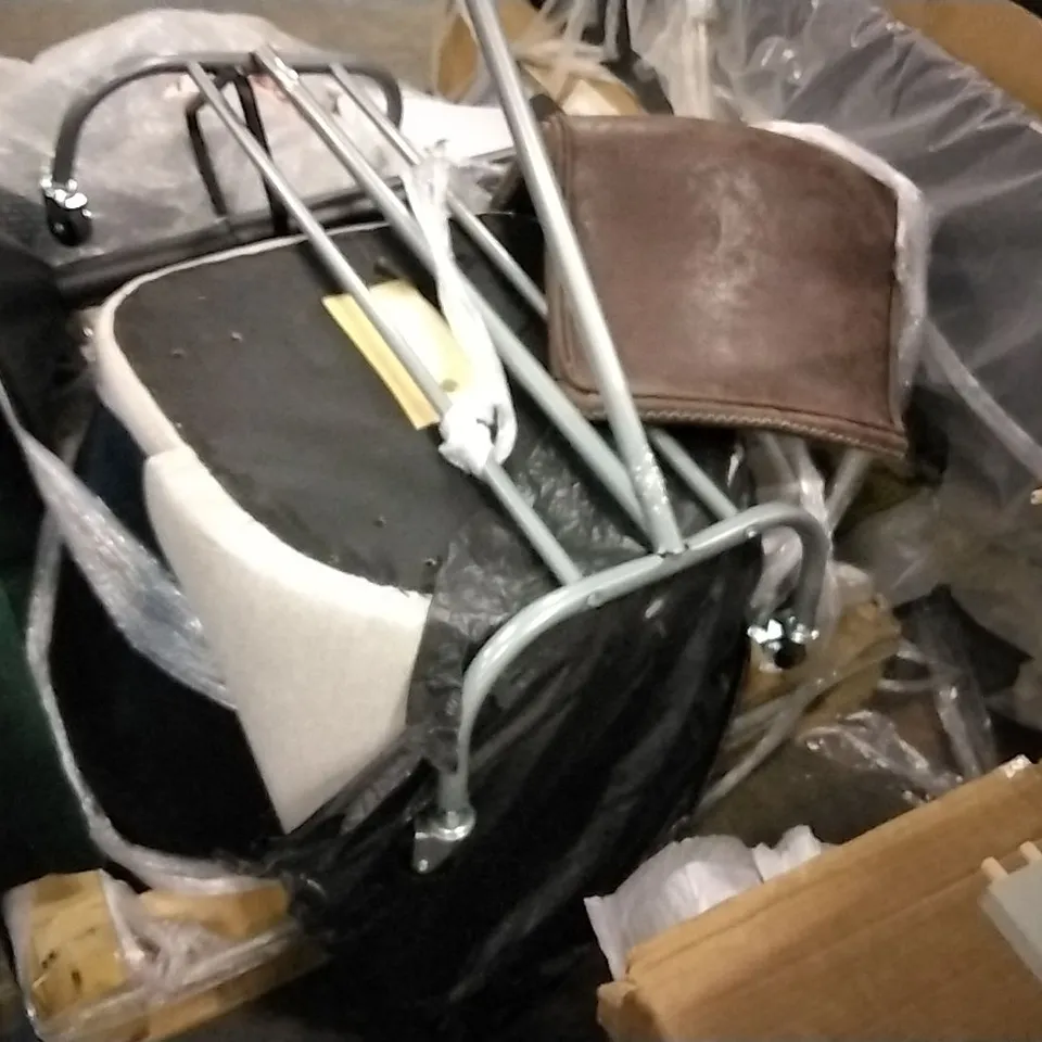 PALLET OF BOXED FURNITURE TO INCLUDEWHITE STORAGE UNIT AND CHAIR PARTS