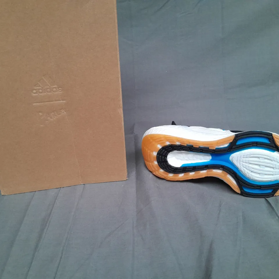 BOXED PAIR OF ADIDAS AND PARLEY ULTRABOOST 22 UK 6
