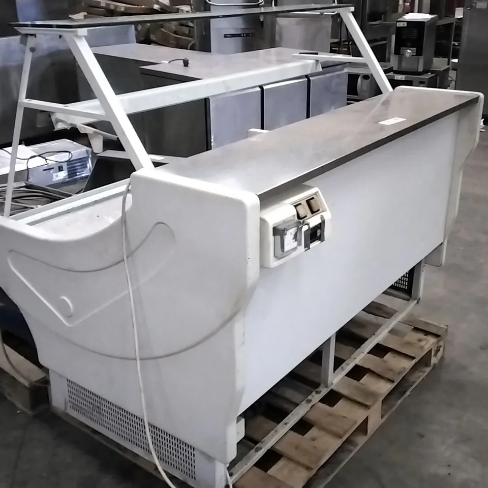 REFRIGERATED SERVE OVER DISPLAY COUNTER 