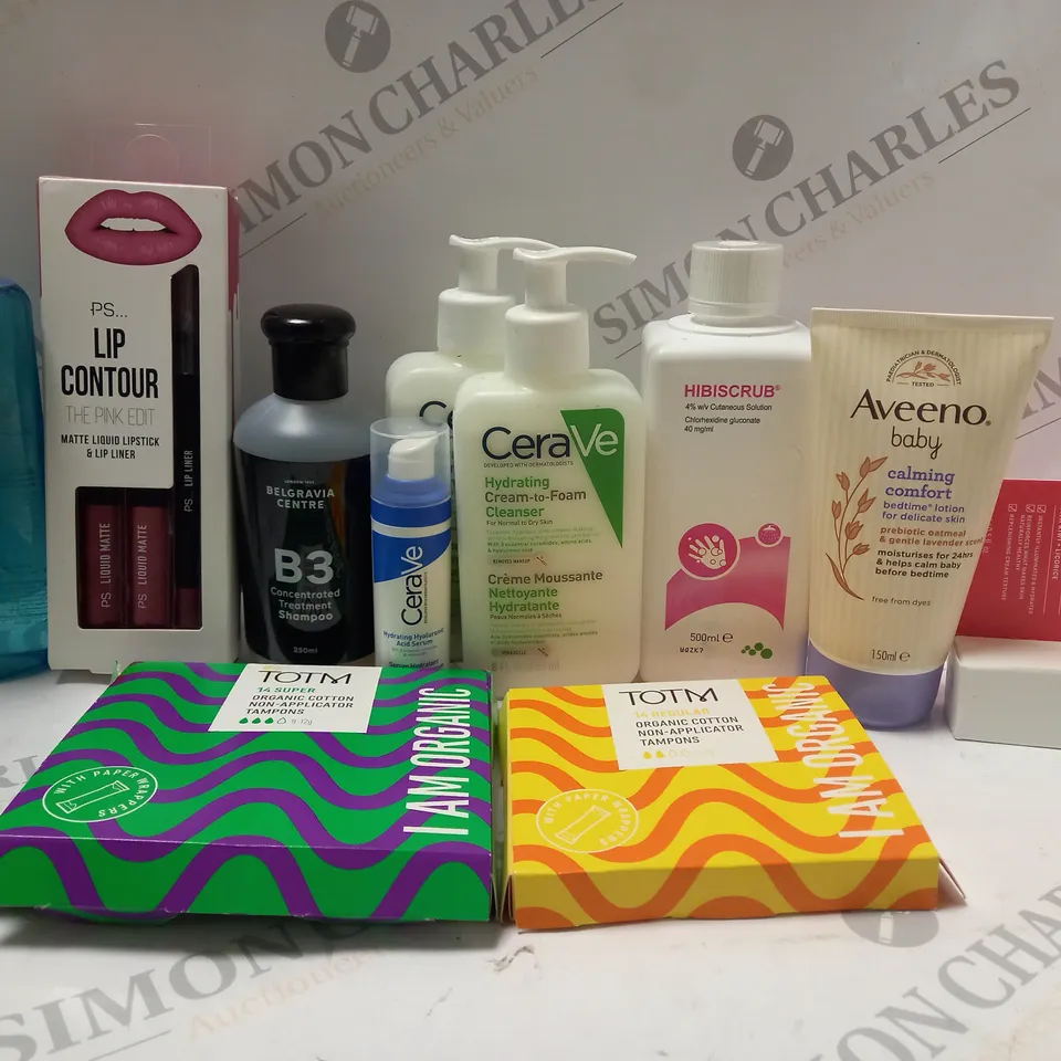 BOX OF APPROX 10 ASSORTED BEAUTY PRODUCTS TO INCLUDE CERAVE HYDRATING CLEANSER, AVEENO BABY BEDTIME LOTION, PAULA'S CHOICE ESSENTIAL GLOW MOISTURISER, ETC 