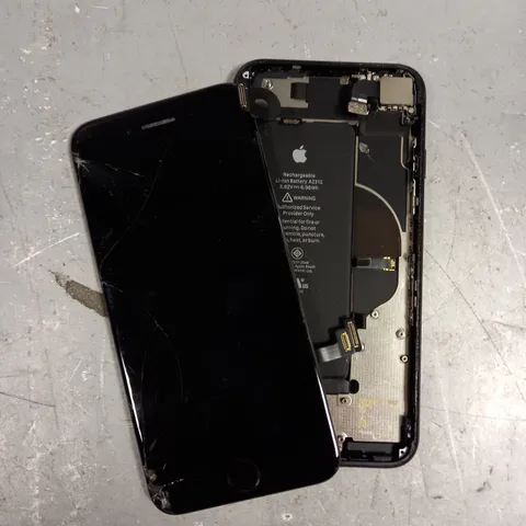 APPLE IPHONE SMARTPHONE - MODEL UNSPECIFIED