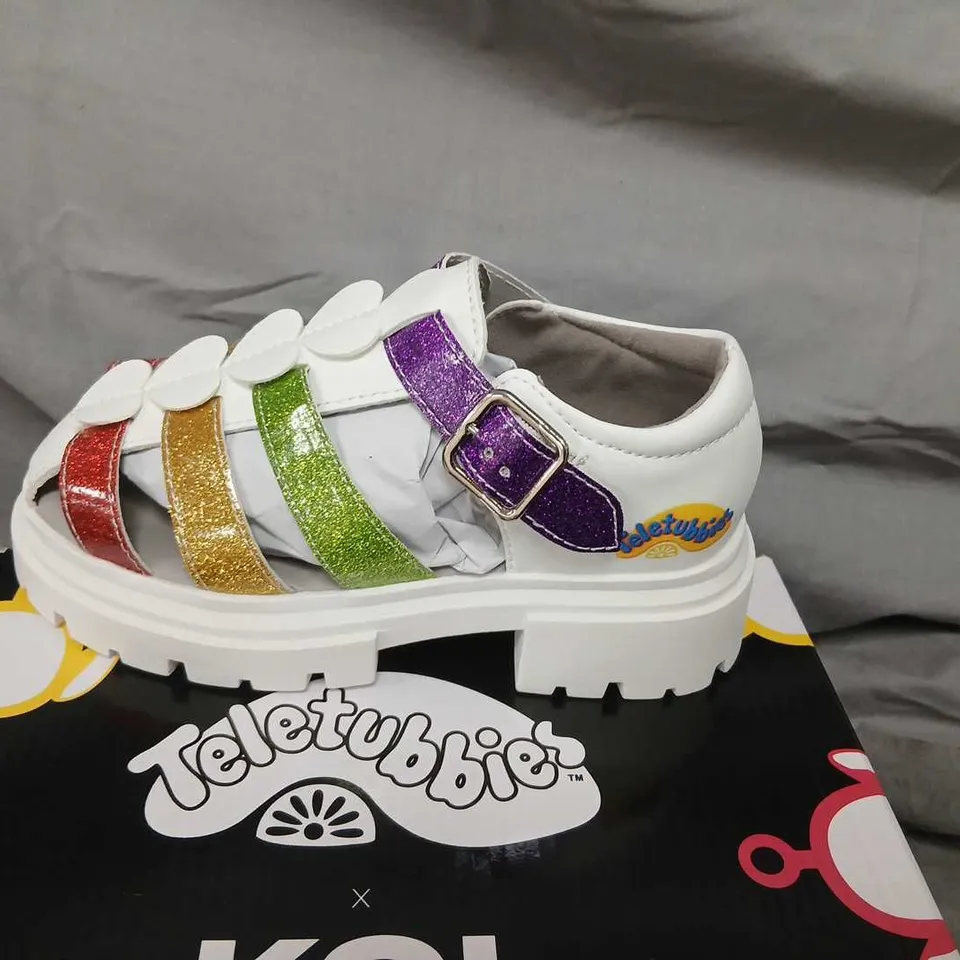 BRAND NEW BOXED KOI X TELETUBBIES GLITTER TRUMPETS KIDZ SANDALS – WHITE, UK 11 (K)