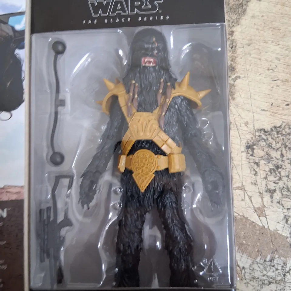 BOXED STAR WARS BLACK KRRSANTAN F5585 FIGURE