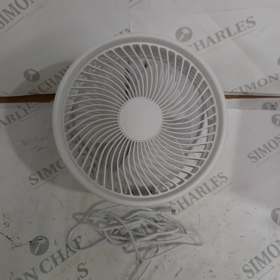 BELL & HOWELL RECHARGEABLE EXTENDABLE DESK & FLOOR FAN, WHITE