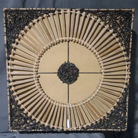 WOOD AND RATTAN SQUARE WALL MOUNTABLE 2-LAMP LIGHT FITTING
