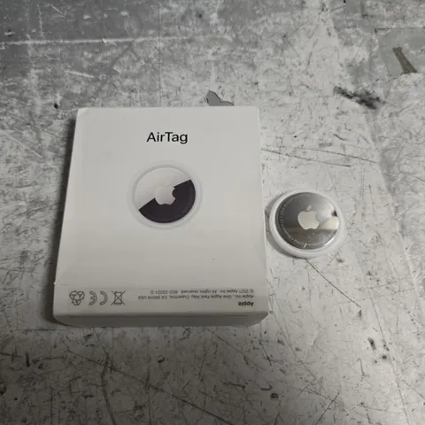 APPLE AIRTAG