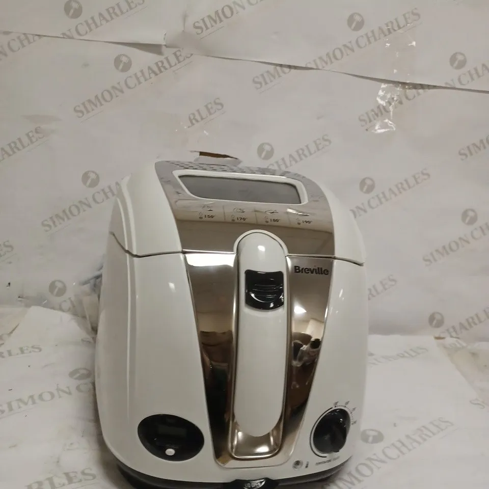 BREVILLE EASY CLEAN DIGITAL FRYER 