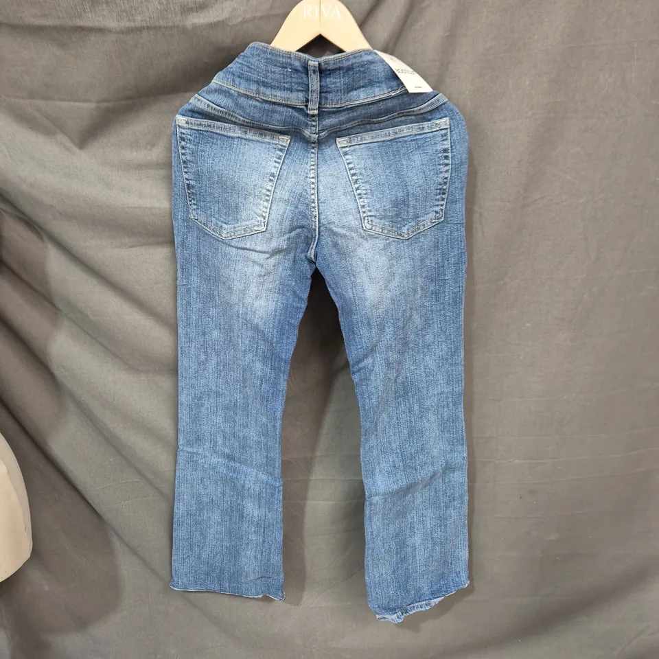 BERSHKA WOMEN'S JEANS - BOOTCUT, BLUE DENIM, UK 12 (EU 40)