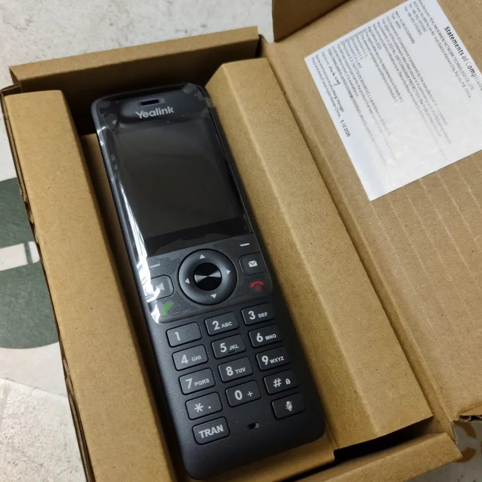 YEALINK WI-FI IP PHONE AX83H – BOXED