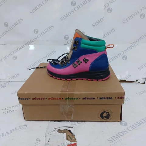 BOXED ADESSO MULTICOLOURED RAINE BOOTS- SIZE 4 