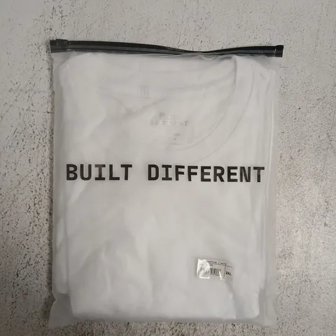 BAGGED BUILT DIFFERENT CREW T-SHIRT IN WHITE SIZE 2XL