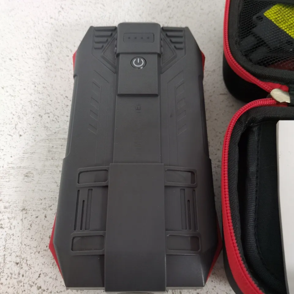 POVASEE CAR JUMP STARTER KIT IN CARRY CASE