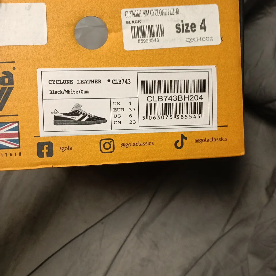 Gola Cyclone Leather Sneakers – Black/White, UK 4 (EU 37)