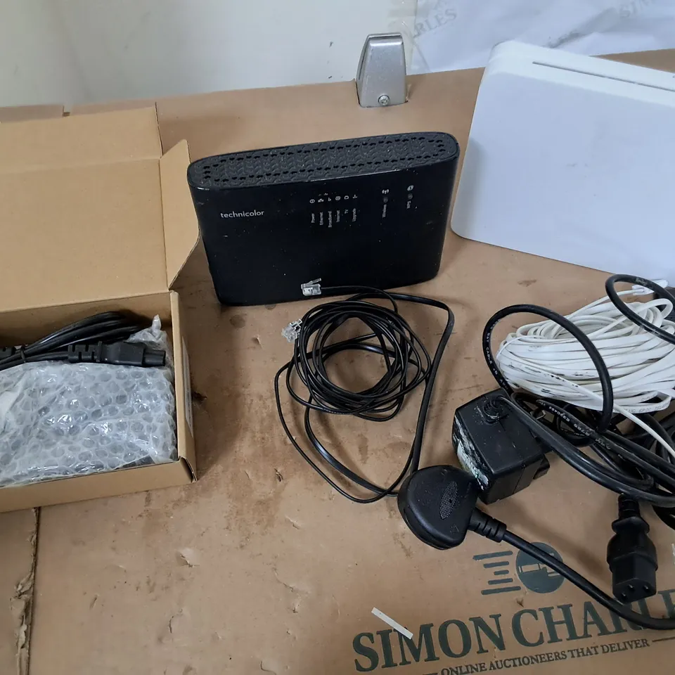 APPROXIMATELY 10 ASSORTED HOUSEHOLD ITEMS TOO INCLUDE CHARGERS, PLUGS, AND WIFI ROUTERS ETC,  