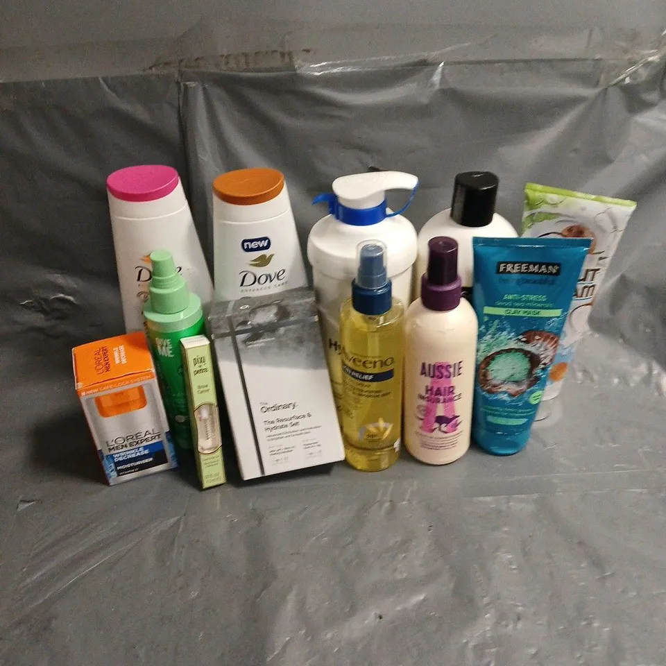 APPROXIMATELY 20 ASSORTED HEALTH & BEAUTY PRODUCTS TO INCLUDE DOVE BODY WASH, THE ORDINARY THE RESURFACE & HYDRATE SET, AVEENO SKIN RELEIF BODY OIL SPRAY, ETC