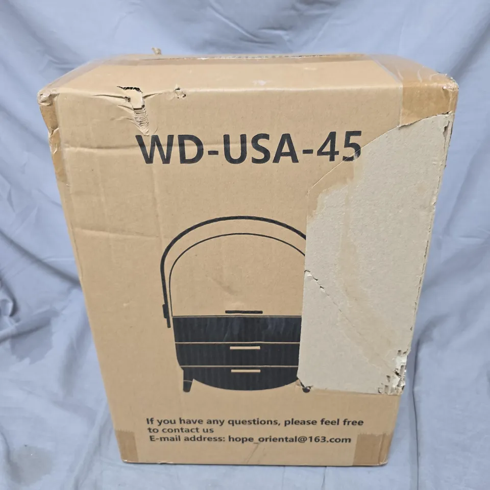 BOXED PORTABLE MAKE-UP ORGANISER