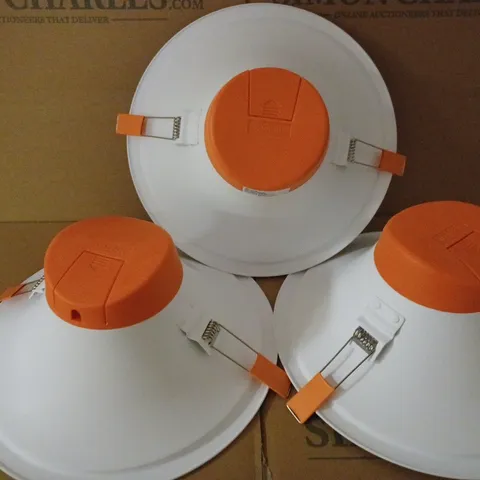 LOT OF 3 BRAND NEW LED ROUND 20W DOWNLIGHT 4K (WL79300-4K)