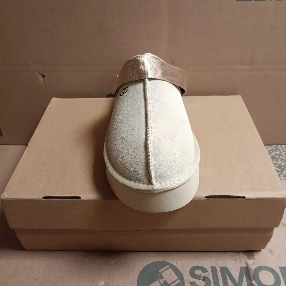 BOXED PAIR OF UGG WOMEN'S SLIPPERS – LIGHT BEIGE SUEDE WITH SHEARLING LINING - UK 7