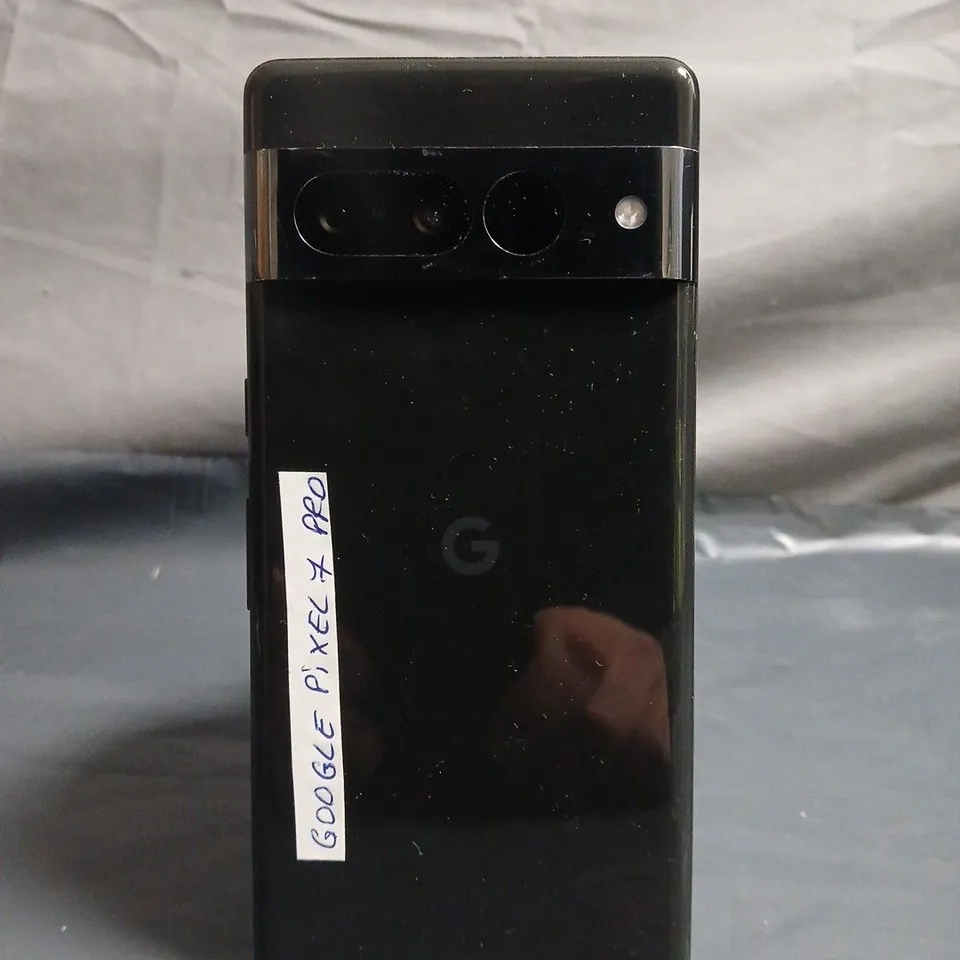 GOOGLE PIXEL 7 PRO SMARTPHONE – BLACK