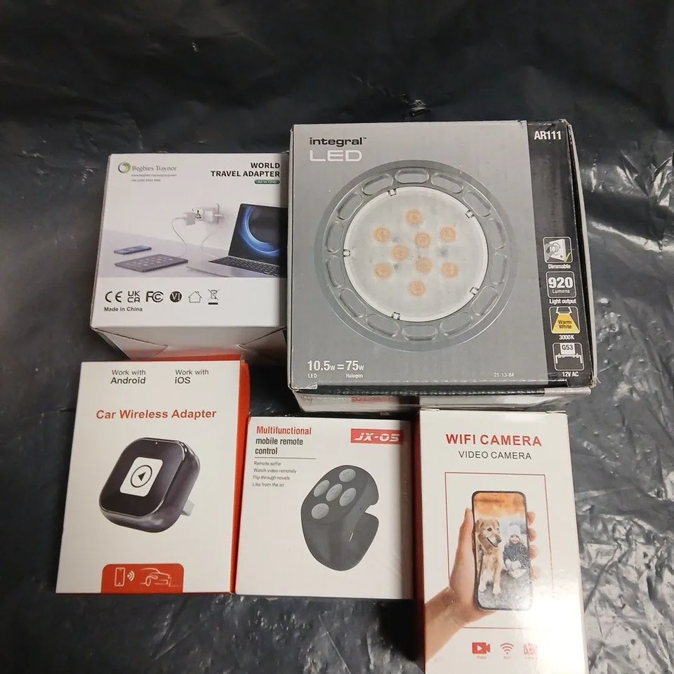 APPROXIMATELY 15 ASSORTED ELECTRICAL PRODUCTS TO INCLUDE CAR WIRELESS ADAPTER, WIFI CAMERA, LED LIGHTS ETC 