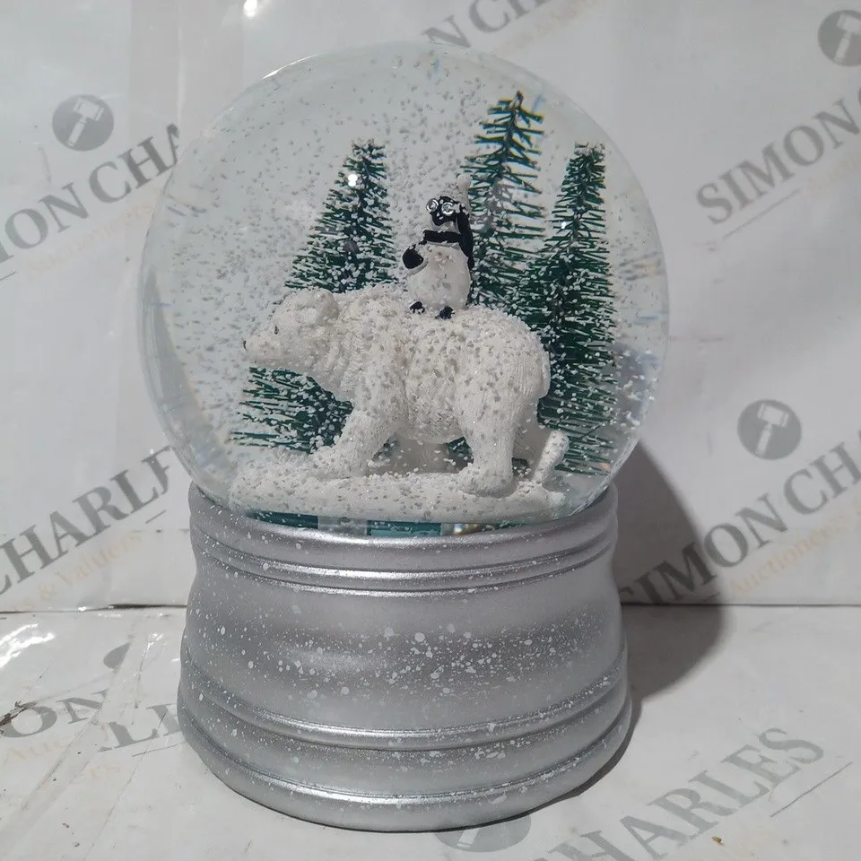 BOXED SANTA EXPRESS CHRISTMAS CHARACTER MUSICAL WATER SPINNER