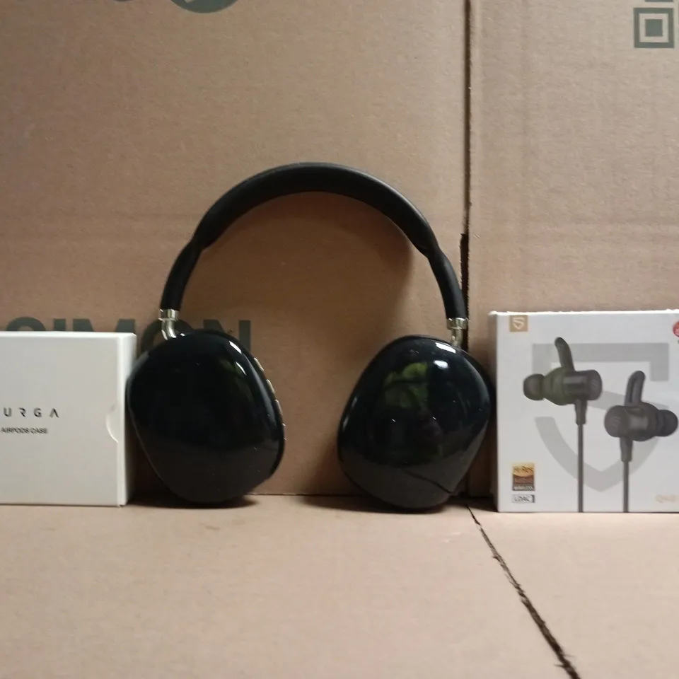 APPROXIMATELY 10 ASSORTED HOUSEHOLD ITEMS TO INCLUDE OVER-EAR HEADPHONES, BURGA AIRPODS CASE, ETC