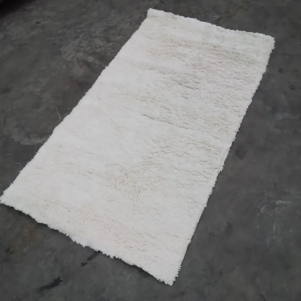 QUALITY DESIGNER AREA RUG - APPROXIMATELY 150X80CM