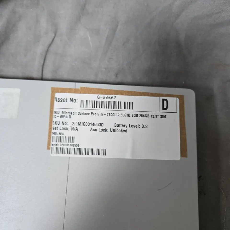 MICROSOFT SURFACE PRO 5 (I5-7300U, 8GB RAM, 256GB) 12.3" TABLET WITH KEYBOARD 