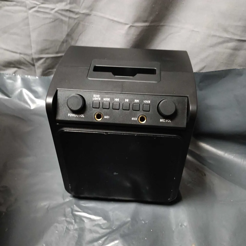 ROCKJAM SINGCUBE KARAOKE MACHINE – BUILT-IN SPEAKER