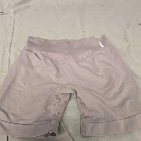 DFYNE GYM SHORTS SIZE M 
