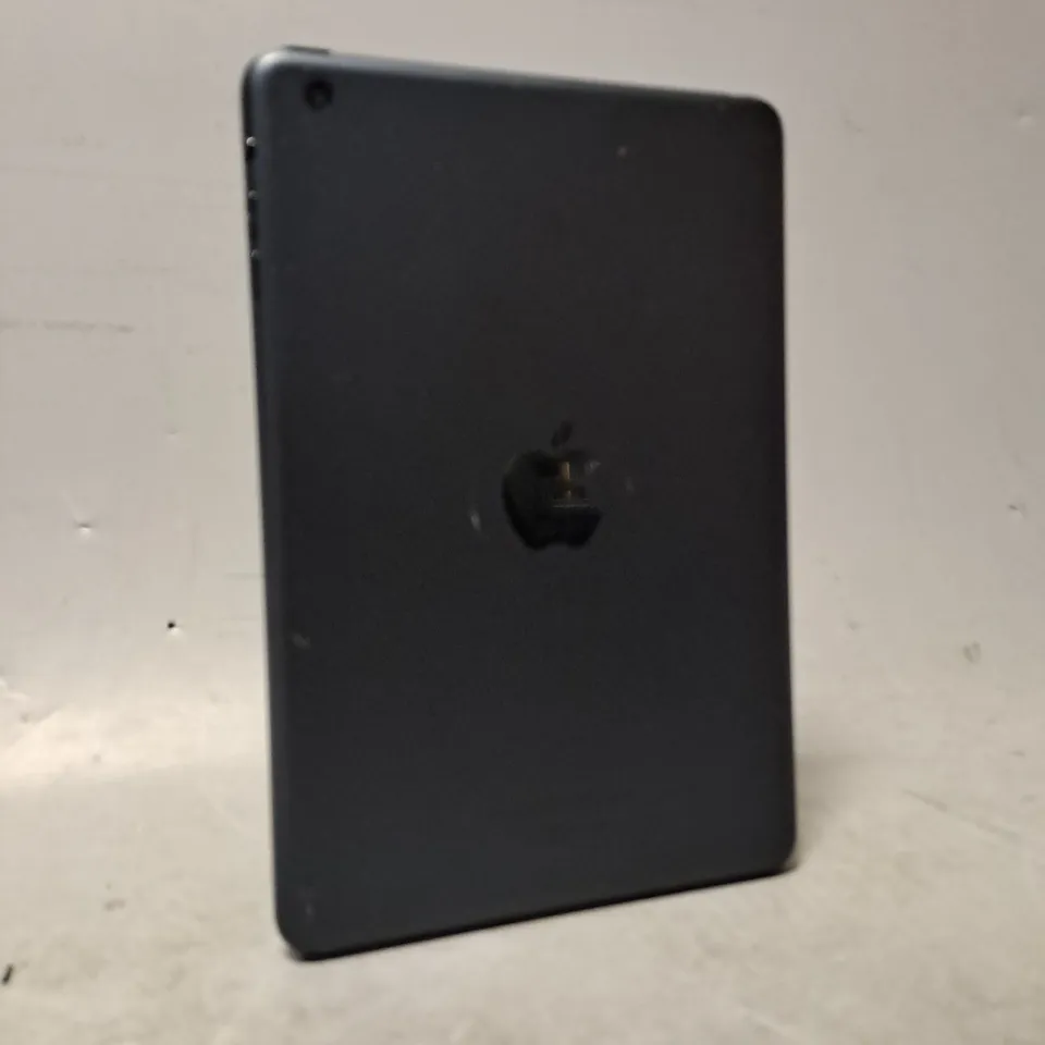 APPLE IPAD A1432