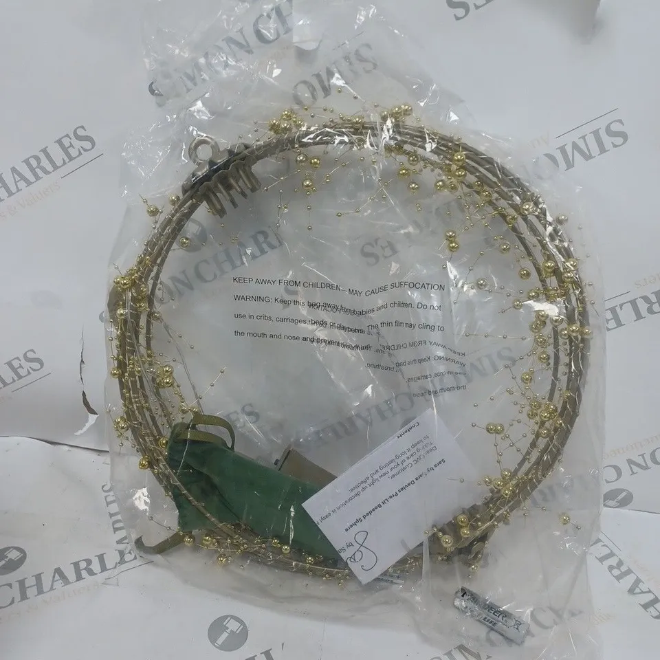 BOXED SARA DAVIES PRE-LIT BEADED DECORATION