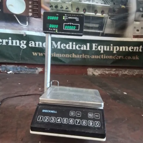 BRECKNELL INDUSTRIAL WEIGHING SCALES (POWERS ON)