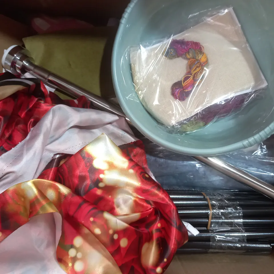 BOX OF APPROXIMATELY 20 ASSORTED HOUSEHOLD ITEMS TO INCLUDE ORGANIC COTTON MATERNITY TOWELS, AUOPLUS 6-GANG SOCKET AND USB EXTENSION CABLE, WINDOW INSULATION KIT, ETC