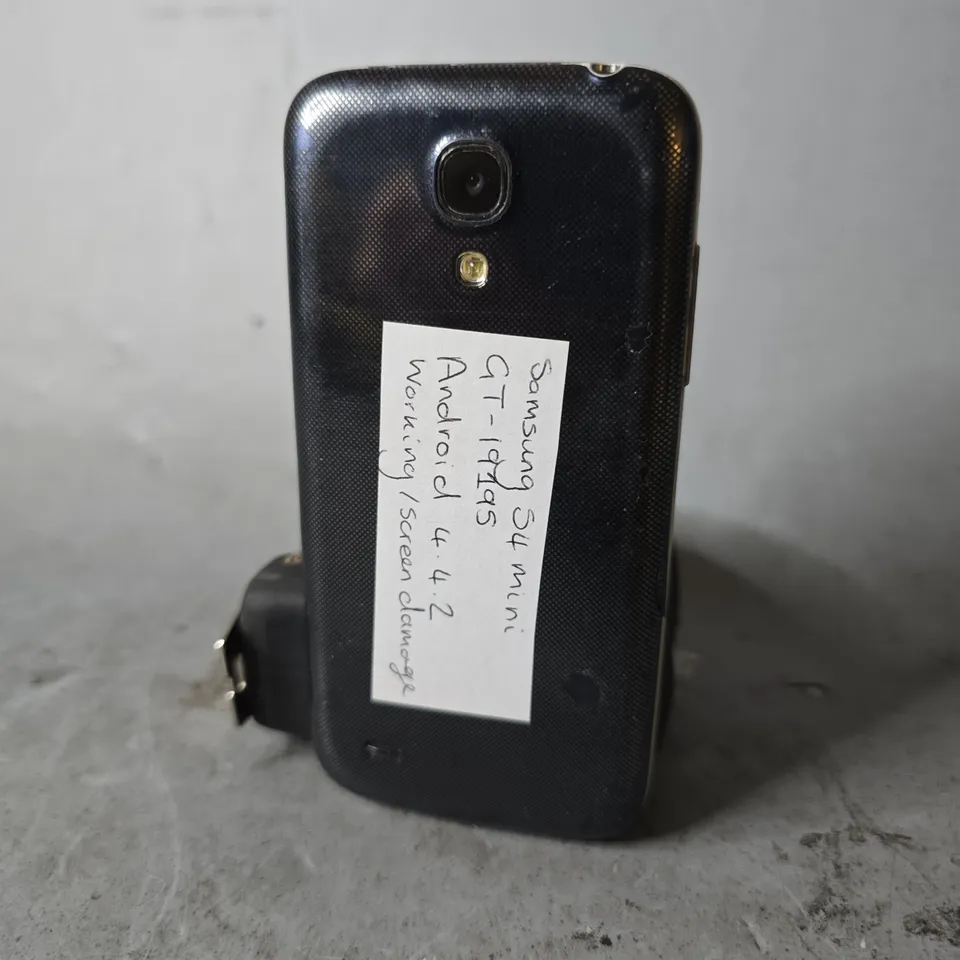 SAMSUNG GALAXY S4 MINI 