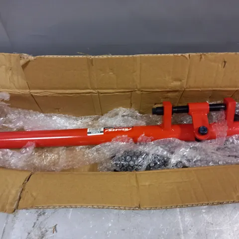 BOXED NEILSEN WISHBONE LEVER TOOL WITH CHAIN