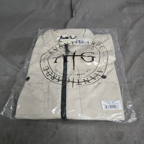 AVANT GARDE MENS STEALTH OVERSHIRT STONE LARGE. BAGGED