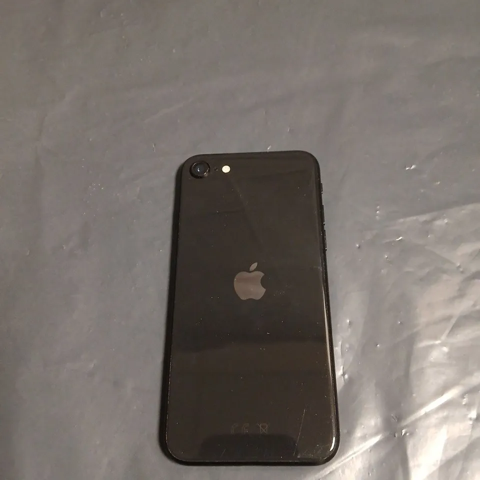 APPLE IPHONE SE – BLACK, WITH BOX