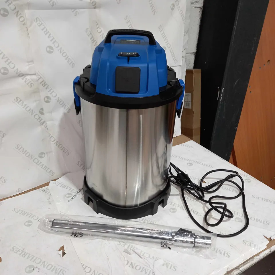 HYUNDAI WET AND DRY VACUUM CLEANER 30L 1400W INDUSTRIAL VACUUM CLEANER