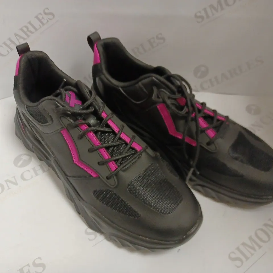 KOI VEGAN ECSTASY RAVE CULTURE TRAINERS - SIZE 10