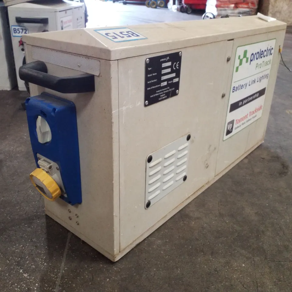 PROTRACK LIGHTING BATTERY POWER PACK