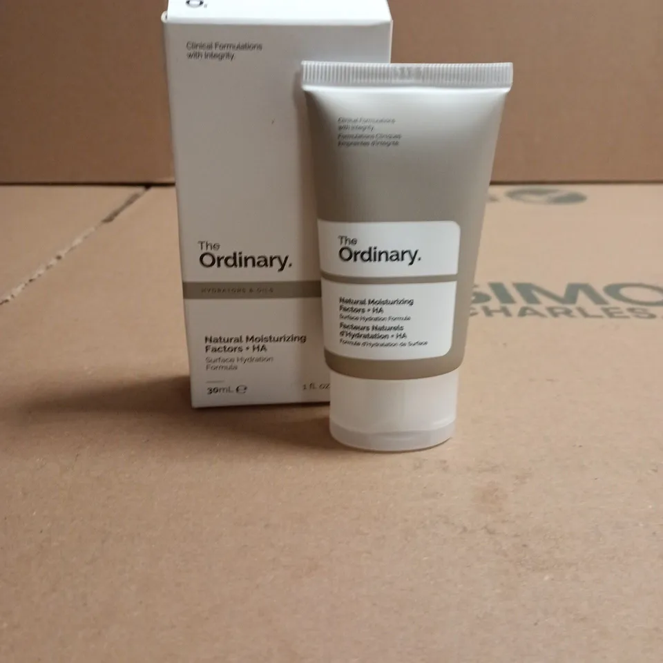 THE ORDINARY NATURAL MOISTURIZING FACTORS + HA 30 ML