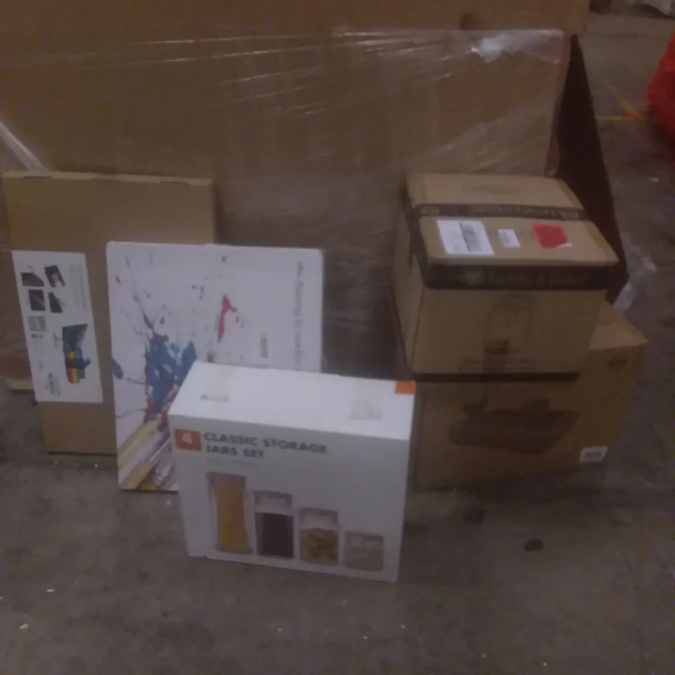 PALLET OF ASSORTED ITEMS INCLUDING PAINT BY NUMBERS, STORAGE GLASS JARS, AIR BED, SCREEN WIPER