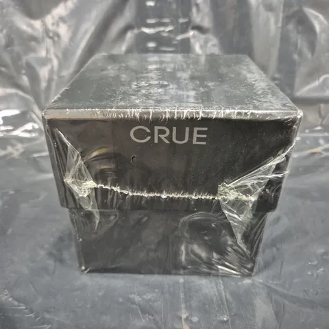 BOX OF APPROXIMATELY 27 SEALED CRUE ALOE VERA & MINT FOOT GEL