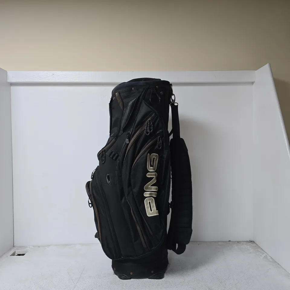 PING GOLF BAG – BLACK