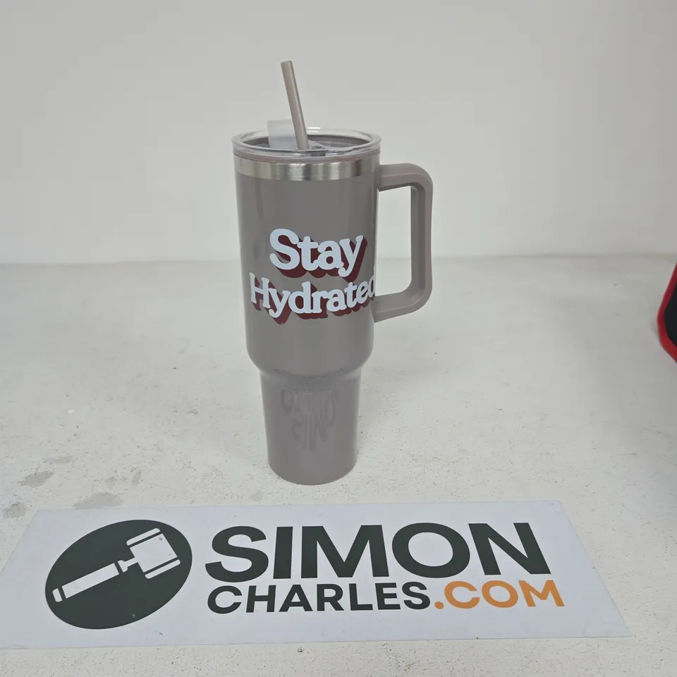 GREY TRAVEL TUMBLER WITH STRAW – STAY HYDRATED