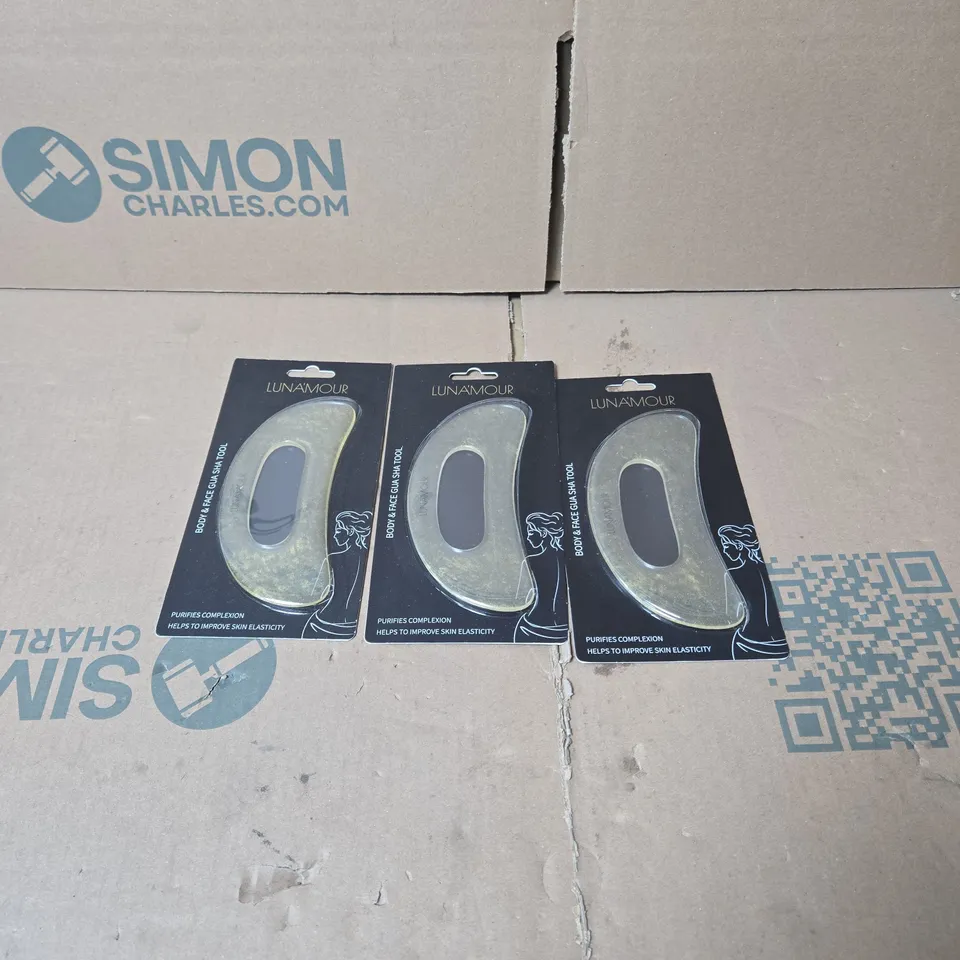 BOX OF APPROXIMATELY 45 X LUNA'MOUR BODY AND FACE GUA SHA TOOL